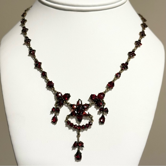 Vintage Red Garnet Bohemian Necklace & Screwback Earrings Set Victorian Revival - Picture 12 of 16